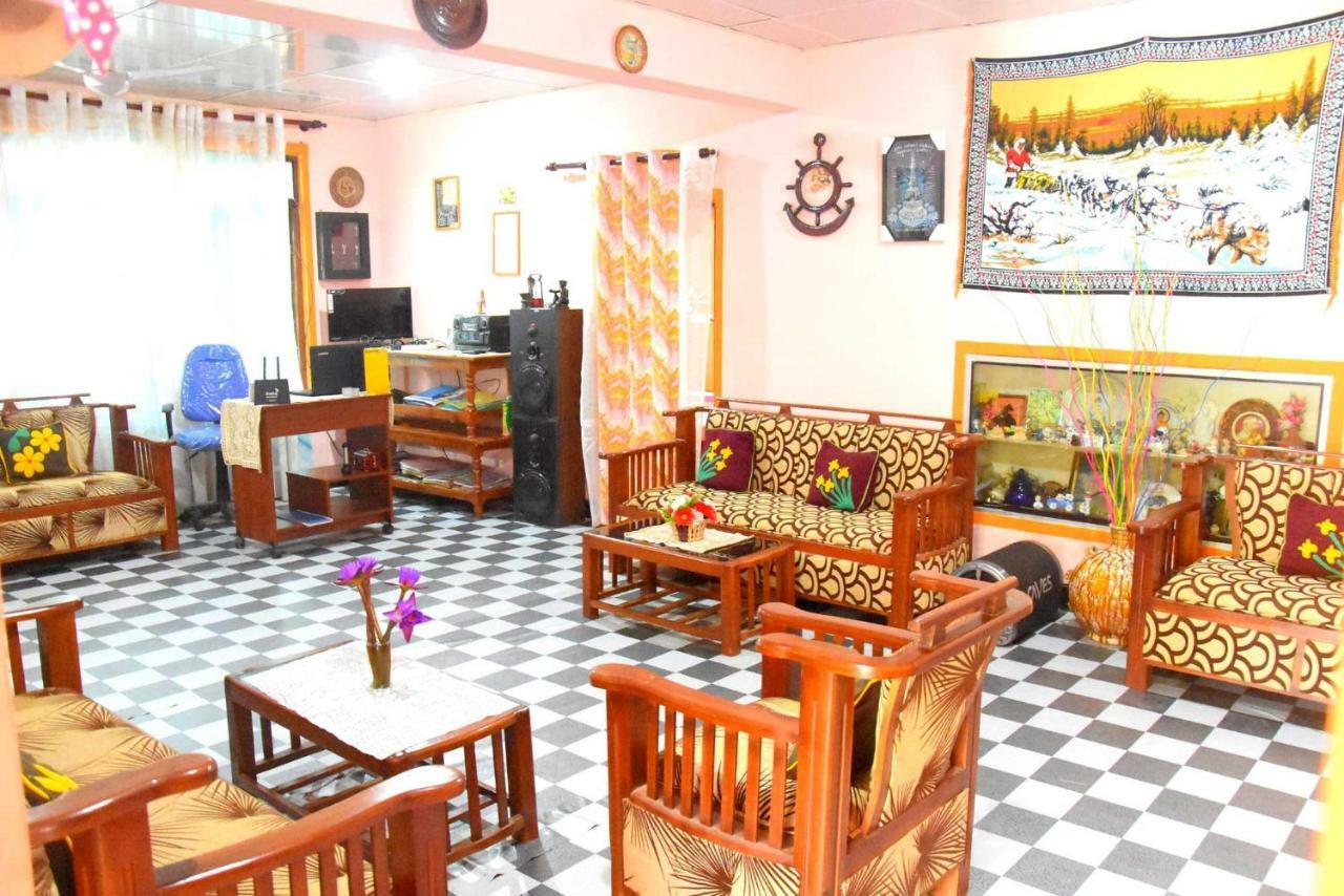 S P City Resort Anuradhapura Buitenkant foto